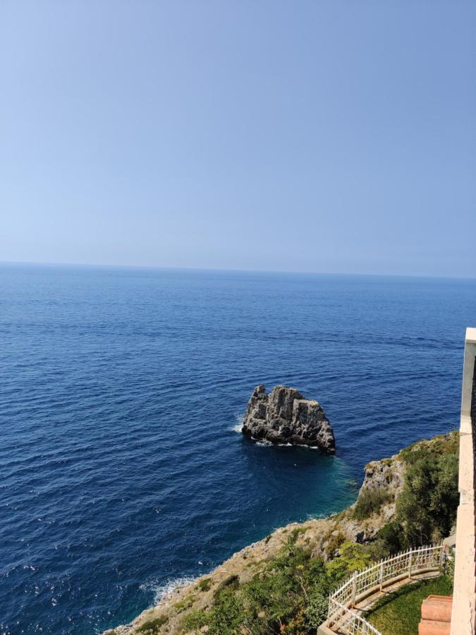 Casa La Scogliera Διαμέρισμα Praiano Εξωτερικό φωτογραφία
