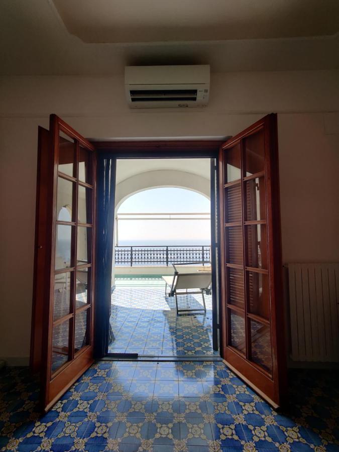 Casa La Scogliera Διαμέρισμα Praiano Εξωτερικό φωτογραφία