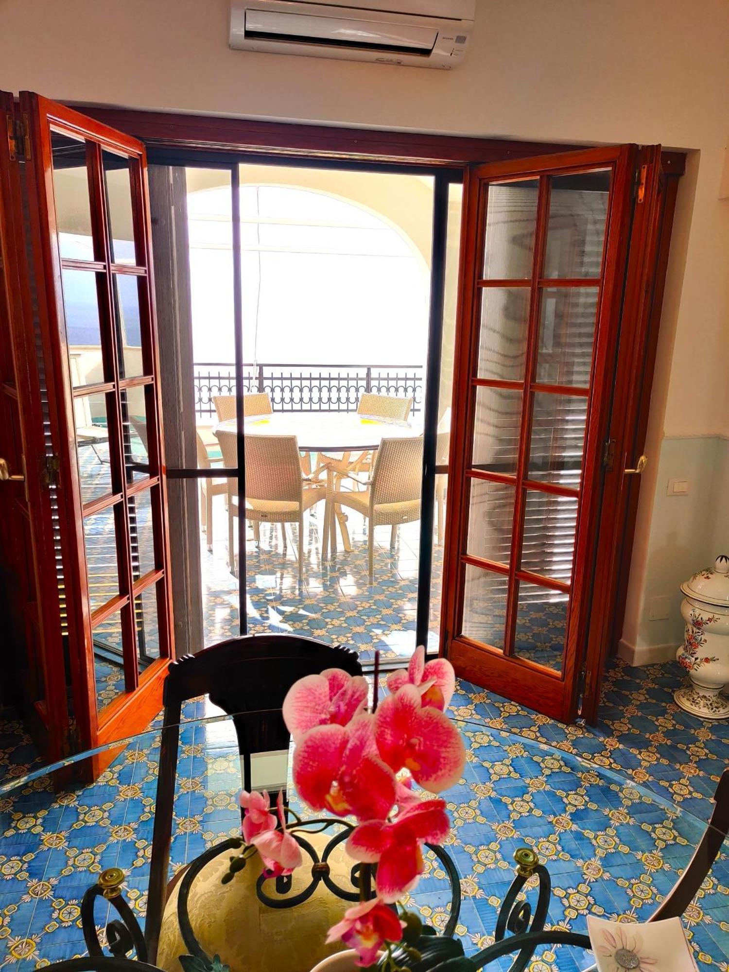 Casa La Scogliera Διαμέρισμα Praiano Εξωτερικό φωτογραφία